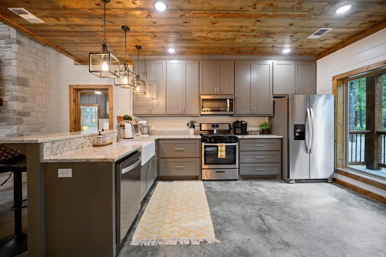 Blissful Pines Villa Broken Bow Exterior photo